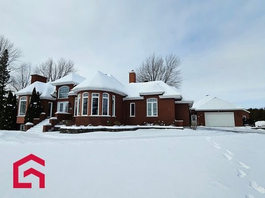 Country House in Lanoraie, Lanaudière