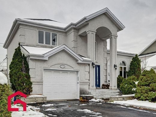 Casale a Boisbriand, Laurentides