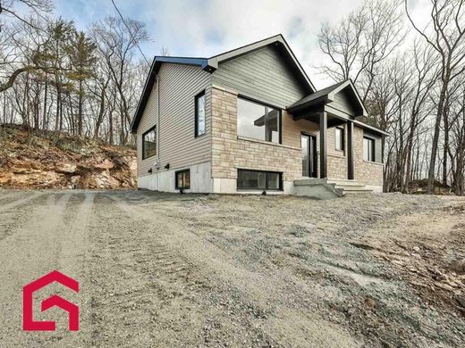 Köy evi Val-des-Monts, Outaouais
