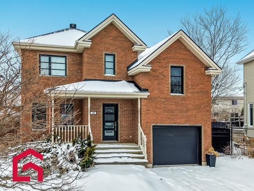 Country House in Saint-Basile-le-Grand, Montérégie