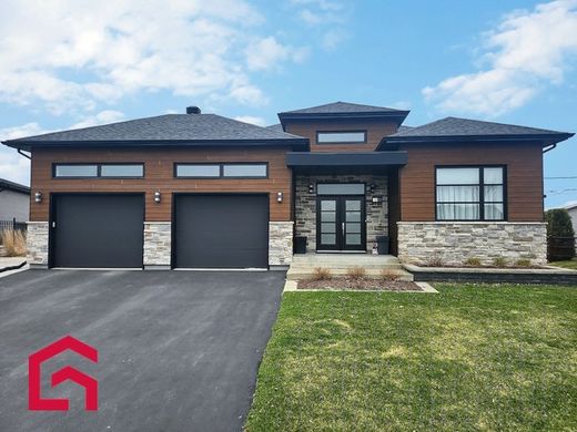 郊区住宅  Nicolet, Centre-du-Québec