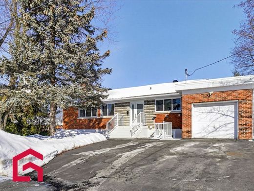 Landsitz in Montreal, City of Montréal