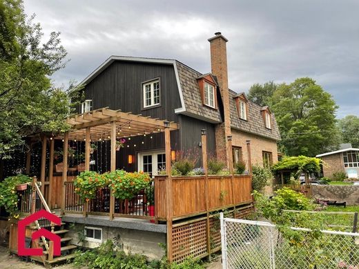 Landsitz in Deux-Montagnes, Laurentides