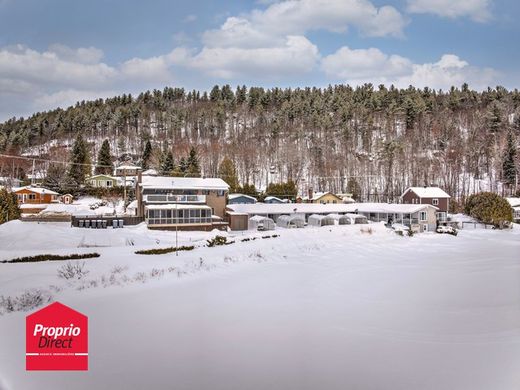 Загородный Дом, Saint-Damien, Lanaudière