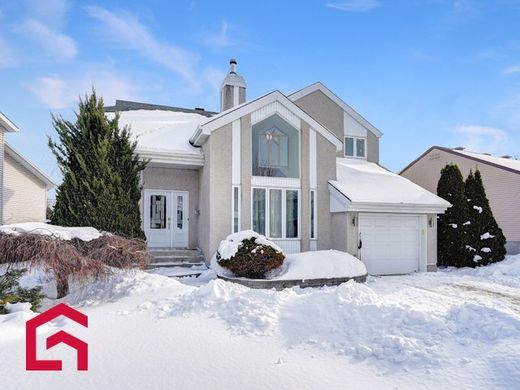 Загородный Дом, Boisbriand, Laurentides