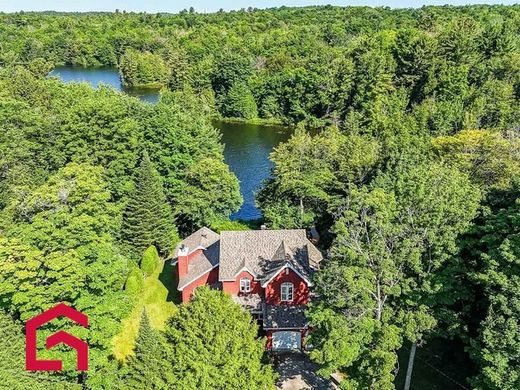 Загородный Дом, Sainte-Anne-des-Lacs, Laurentides