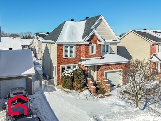 Country House in Saint-Constant, Montérégie