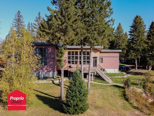 Casa de campo en Saint-Alexis-des-Monts, Mauricie