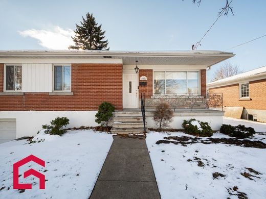 Casa de campo en Montreal, City of Montréal