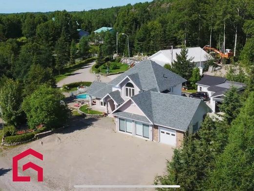 Country House in Senneterre, Abitibi-Témiscamingue