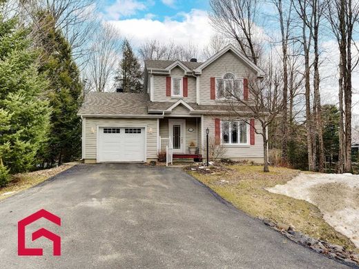 Country House in Magog, Estrie