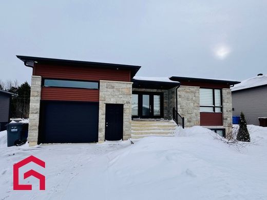 Casa de campo en Waterloo, Montérégie