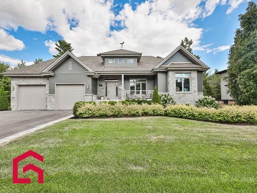 Country House in Mirabel, Laurentides