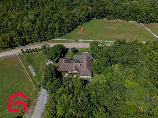 ‏חווה ב  Sainte Catherine de la Jacques Cartier, Capitale-Nationale