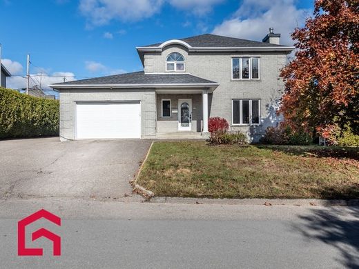 郊区住宅  Saint-Jérôme, Laurentides