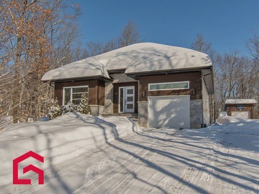 Casa de campo - Saint-Hippolyte, Laurentides