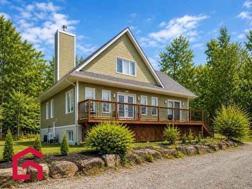 Загородный Дом, Sainte-Marguerite-du-Lac-Masson, Laurentides