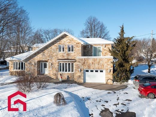 Country House in Châteauguay, Montérégie