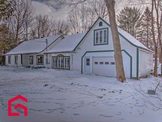 Country House in Lavaltrie, Lanaudière