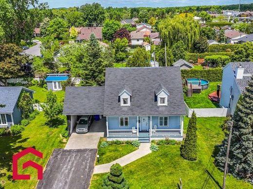 Загородный Дом, Richelieu, Montérégie