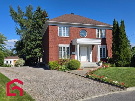 Casa de campo - L'Ancienne-Lorette, Capitale-Nationale