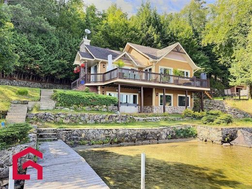 ‏בתי כפר ב  La Minerve, Laurentides