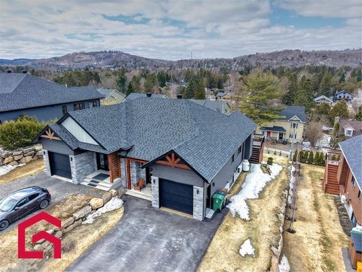 Casa de campo en Saint-Sauveur, Laurentides