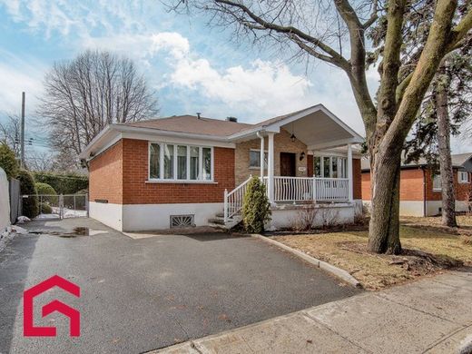 Landsitz in Montreal, City of Montréal