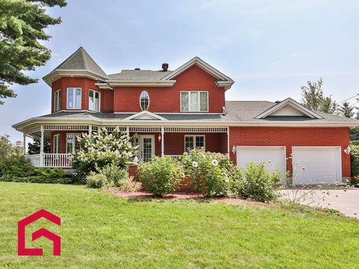 Εξοχική κατοικία σε Blainville, Laurentides