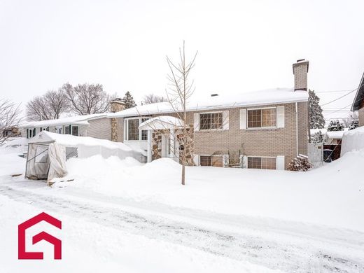 Country House in Montreal East, City of Montréal
