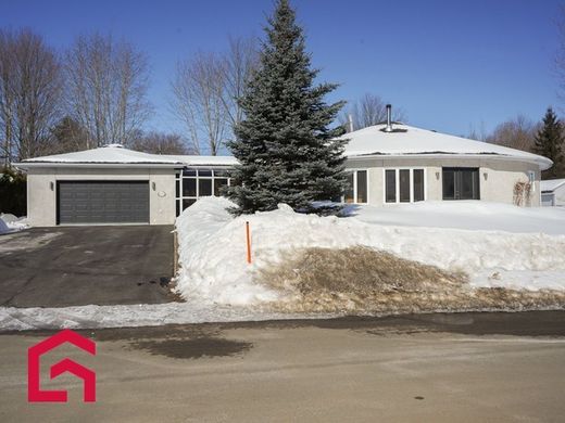 Country House in Trois-Rivières, Mauricie