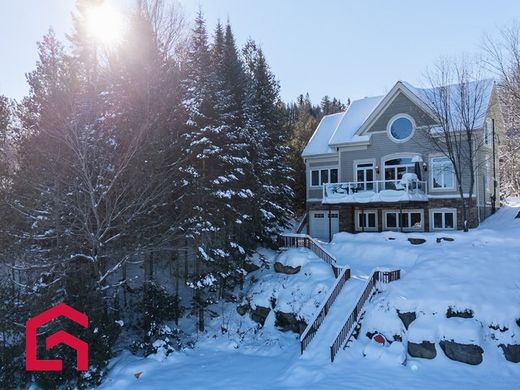 Casale a Saint-Adolphe-d'Howard, Laurentides