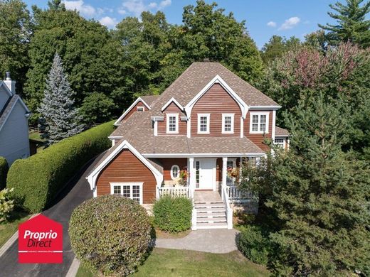 Propriété de campagne à Bois-des-Filion, Laval Region