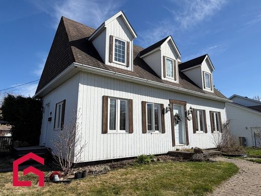 Country House in Salvail, Montérégie