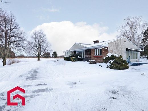 Загородный Дом, Franklin, Montérégie