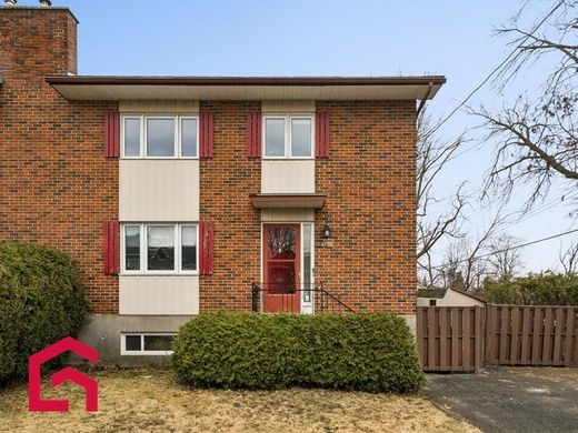 Landsitz in Montreal, City of Montréal