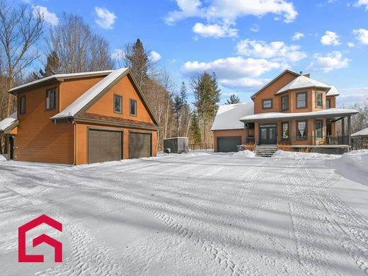 Country House in Saint-Calixte, Lanaudière