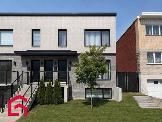 Landsitz in Montreal, City of Montréal