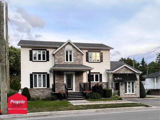 Landhuis in Saint-Zotique, Montérégie