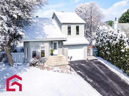 Casale a Bois-des-Filion, Laval Region