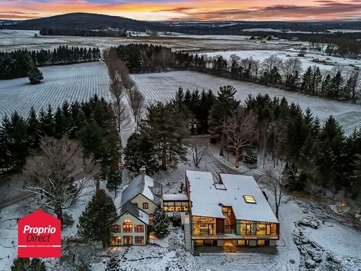 Country House in Kingsey Falls, Centre-du-Québec