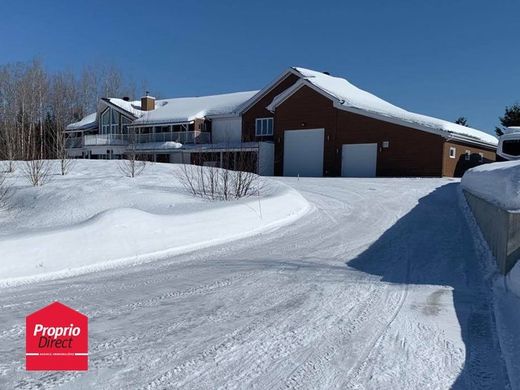 Landhuis in La Tuque, Mauricie