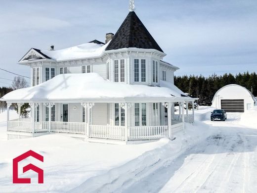 Country House in Poularies, Abitibi-Témiscamingue