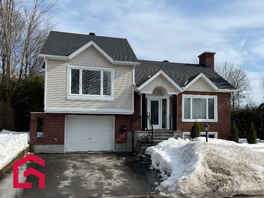 Landhuis in Otterburn Park, Montérégie