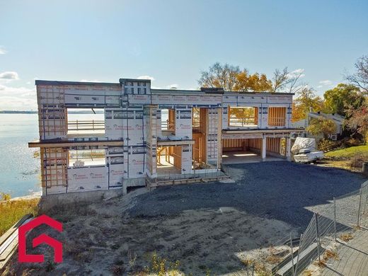 Gospodarstwo w Notre-Dame-de-l'Île-Perrot, Montérégie