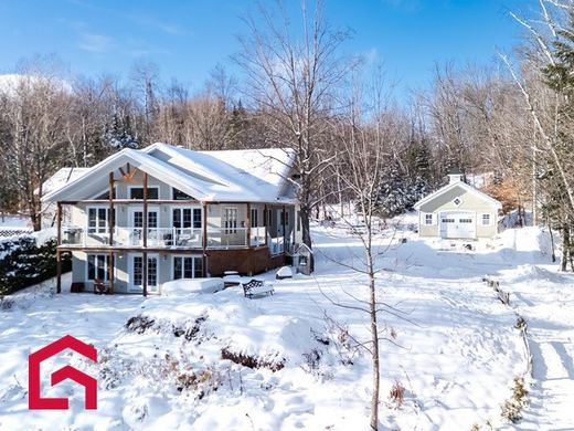 Εξοχική κατοικία σε Saint-Boniface, Mauricie