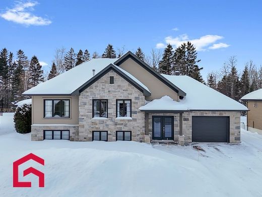 Country House in Rimouski, Bas-Saint-Laurent