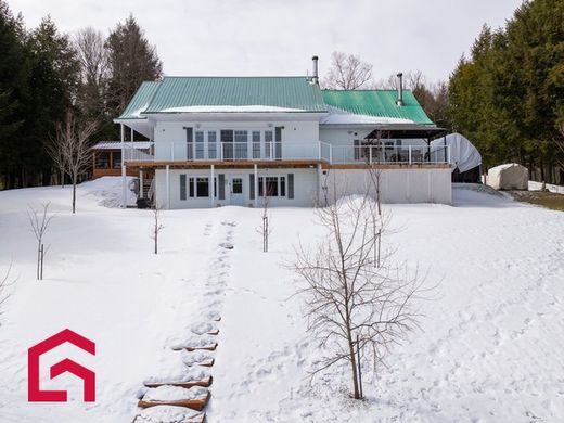 Propriété de campagne à Lac-du-Cerf, Laurentides