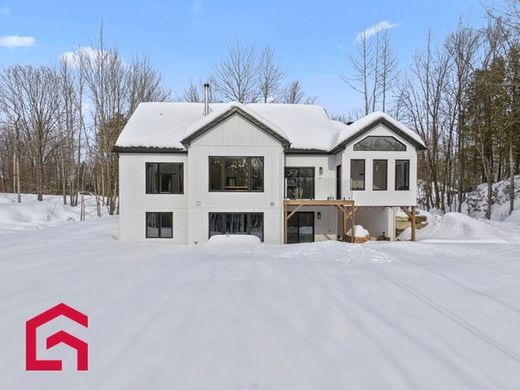 Country House in Sainte-Julienne, Lanaudière