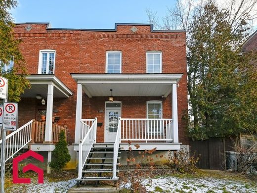 Landsitz in Montreal, City of Montréal